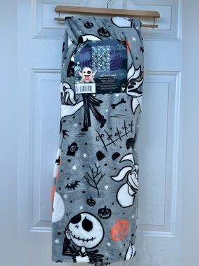 The Nightmare Before Christmas Halloween Throw Blanket